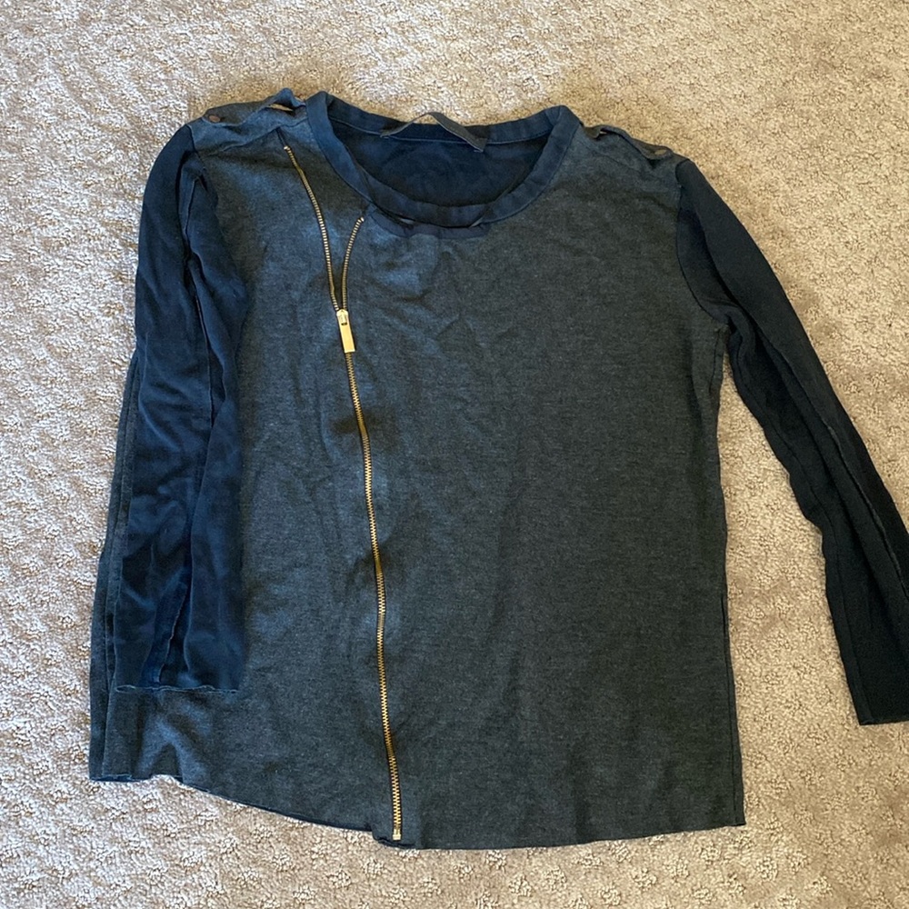 Zara woman studio faux zip light sweater grey and black